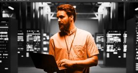 متخصص Help Desk